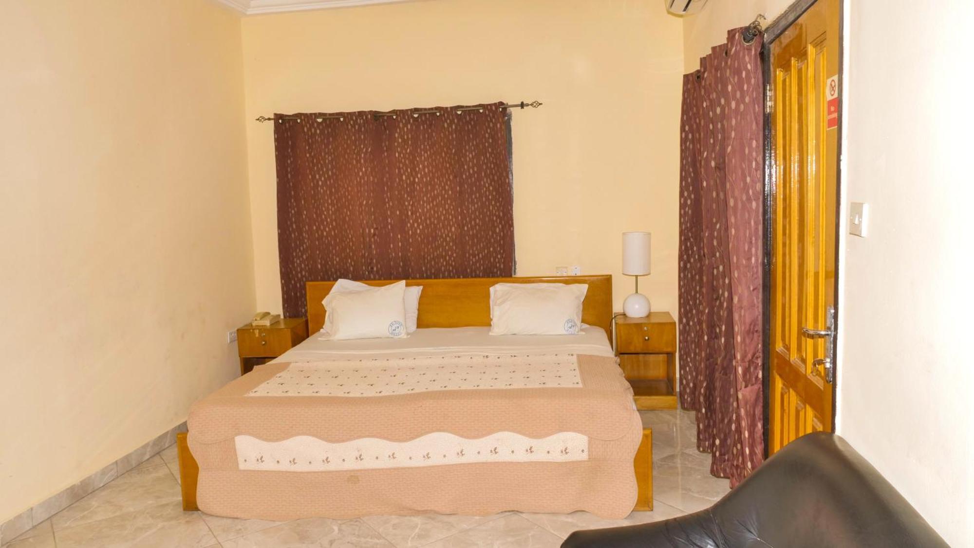 Jenos Hotels Accra Exteriér fotografie